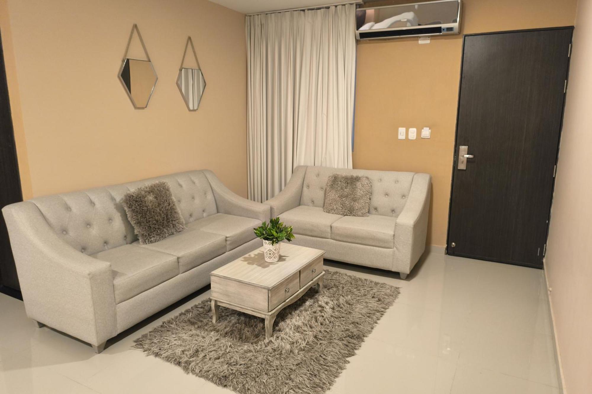 Hotel Quarta Avenida Montería 外观 照片